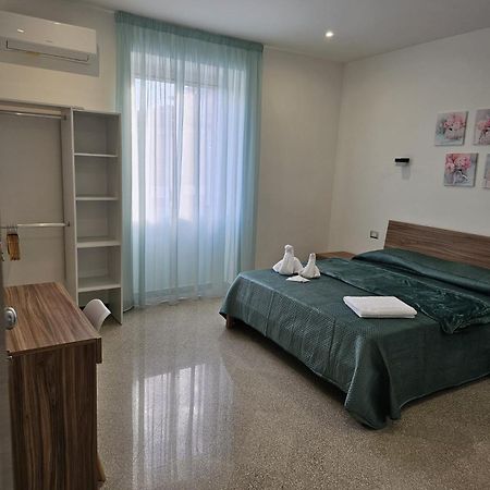 B&B Esterina Pontecagnano Bagian luar foto